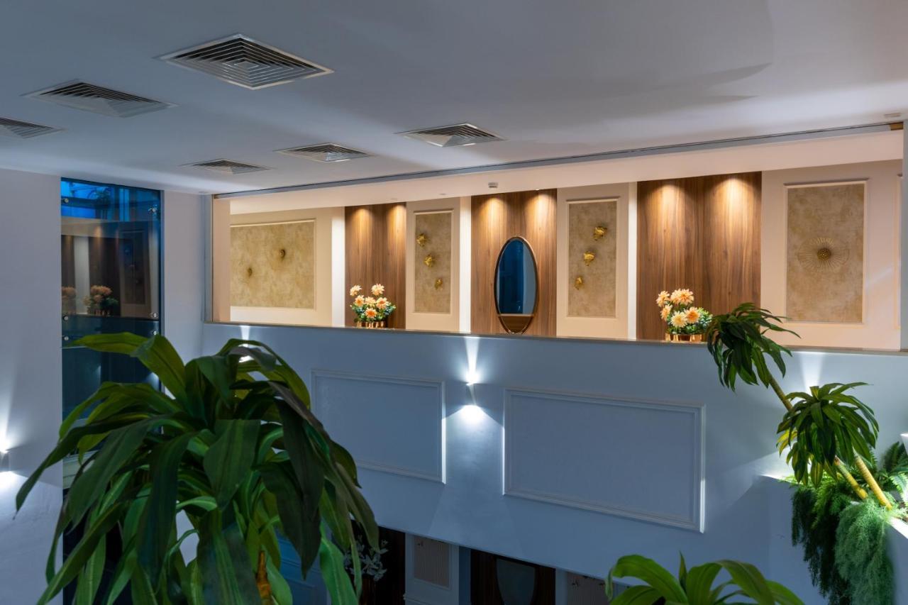 Leonardo Boutique Hotel Larnaca Exterior photo