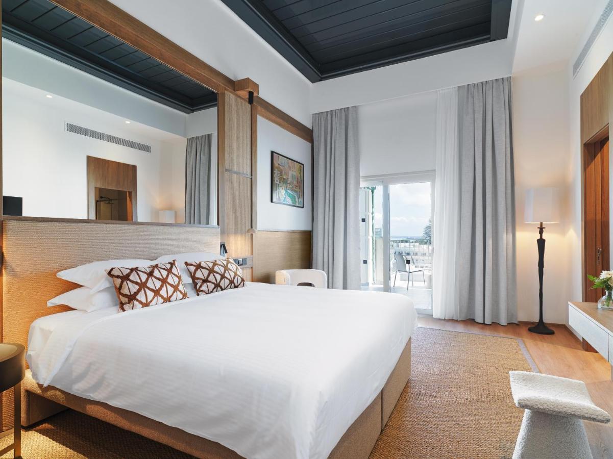 Leonardo Boutique Hotel Larnaca Exterior photo
