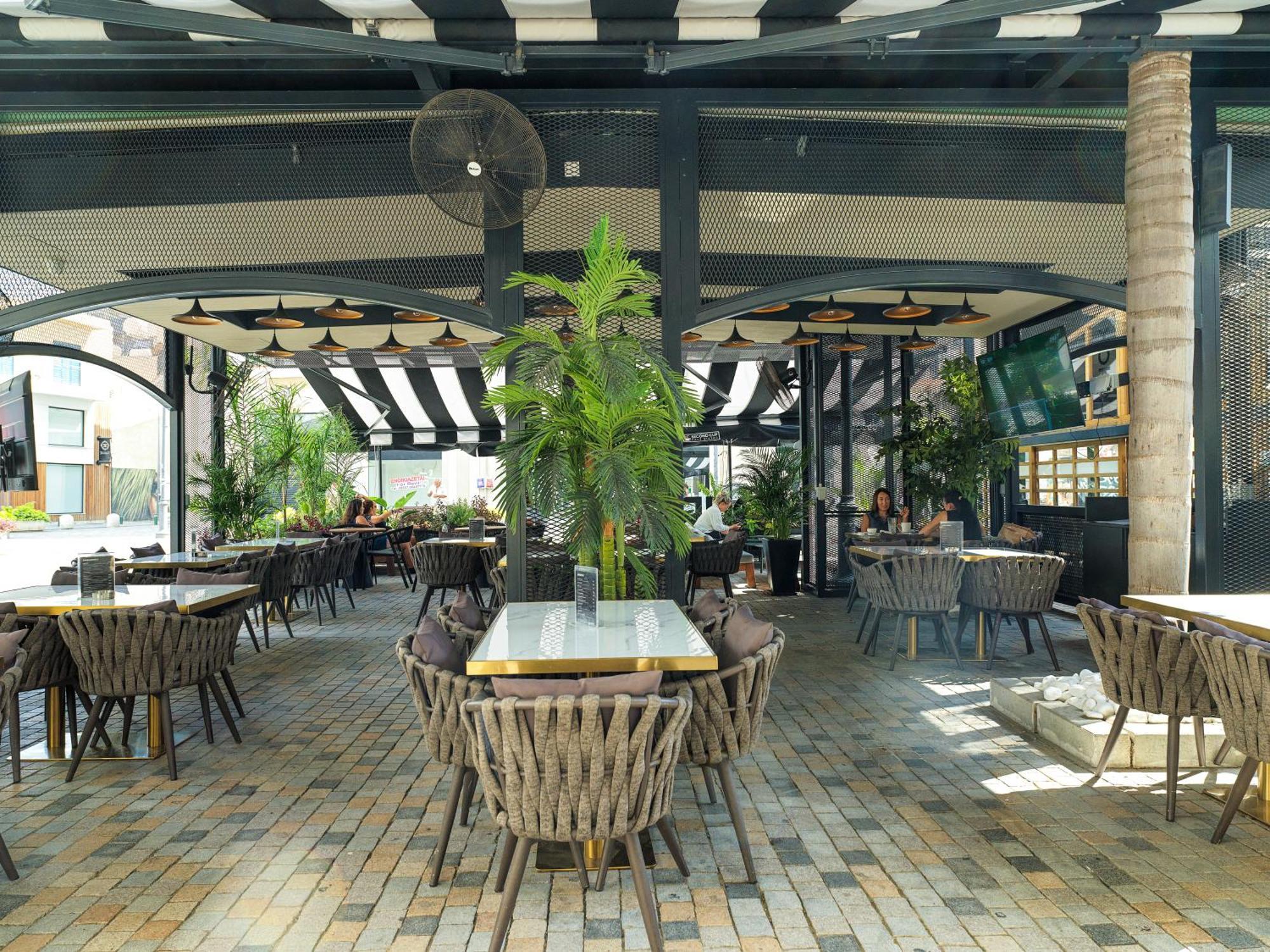 Leonardo Boutique Hotel Larnaca Exterior photo